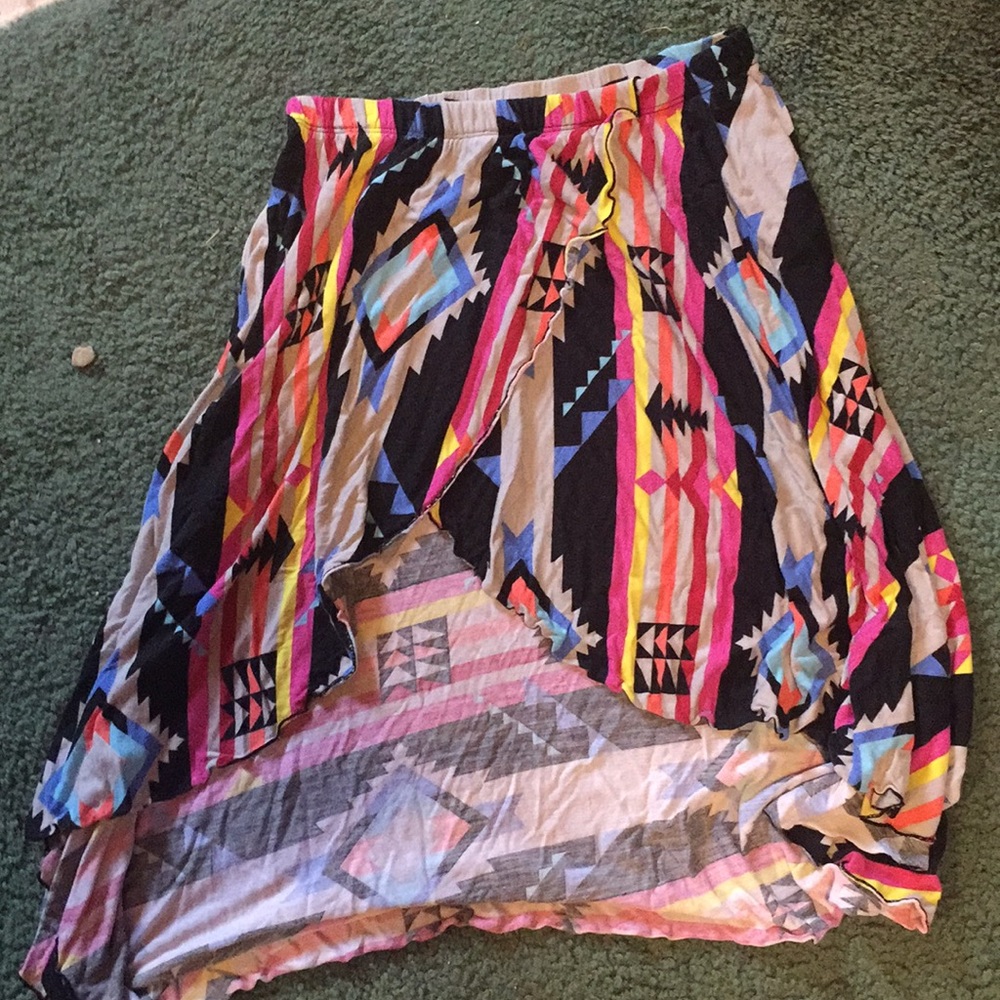 Chic high low skirt